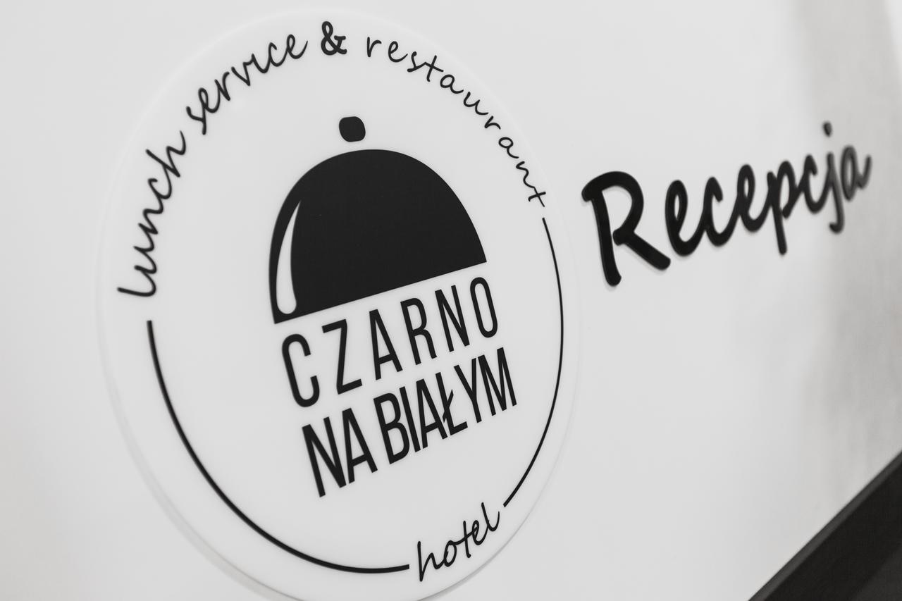 Czarno Na Bialym Cracóvia Exterior foto